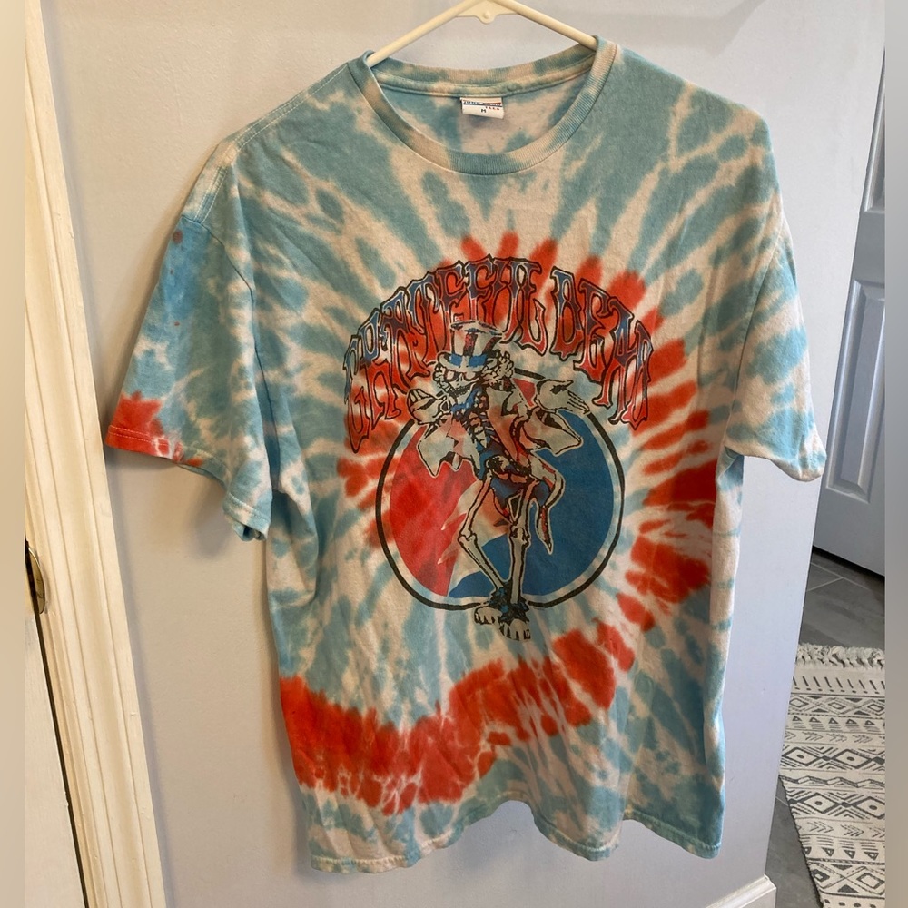 Junk Food Clothing Grateful Dead tie dye shirt size medium